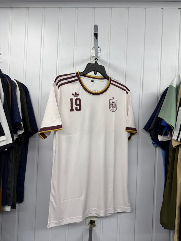 Spain Fifa World Cup 2026 Away Kit<br><p class="pre-order-tag-ft-1953">Available on Pre-Order</p>